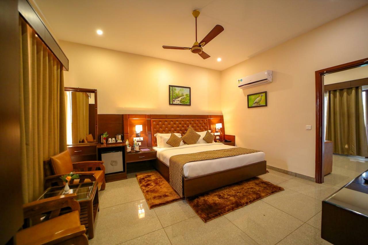 Corbett The Baagh Spa & Resort Rāmnagar Exterior foto